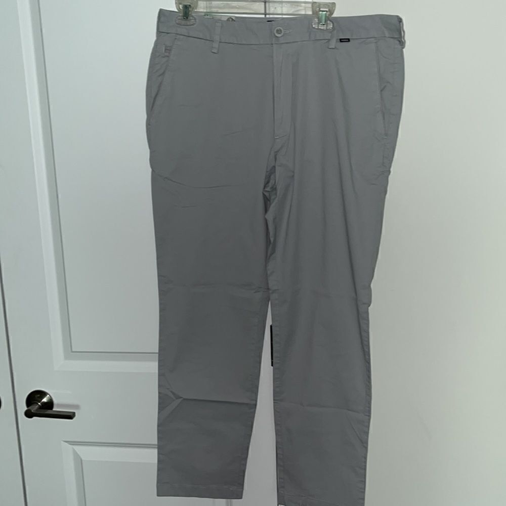 Linksoul New Crosby Model Pants Silver Gray Flat Front Golf Trousers 36S 36 x 29